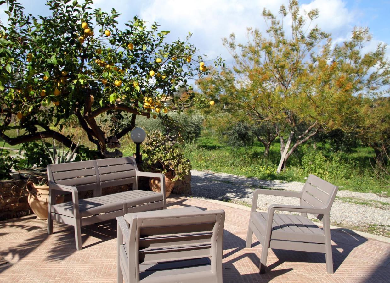 Tenuta Piana1 Con Accesso Diretto Al Mare Caronia Marina Bagian luar foto